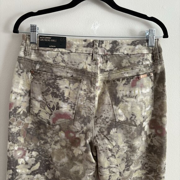 Chicos Women Sz 0.5 US 6 Floral Impression So Slimming Girlfriend Ankle Jean NWT - Picture 8 of 14